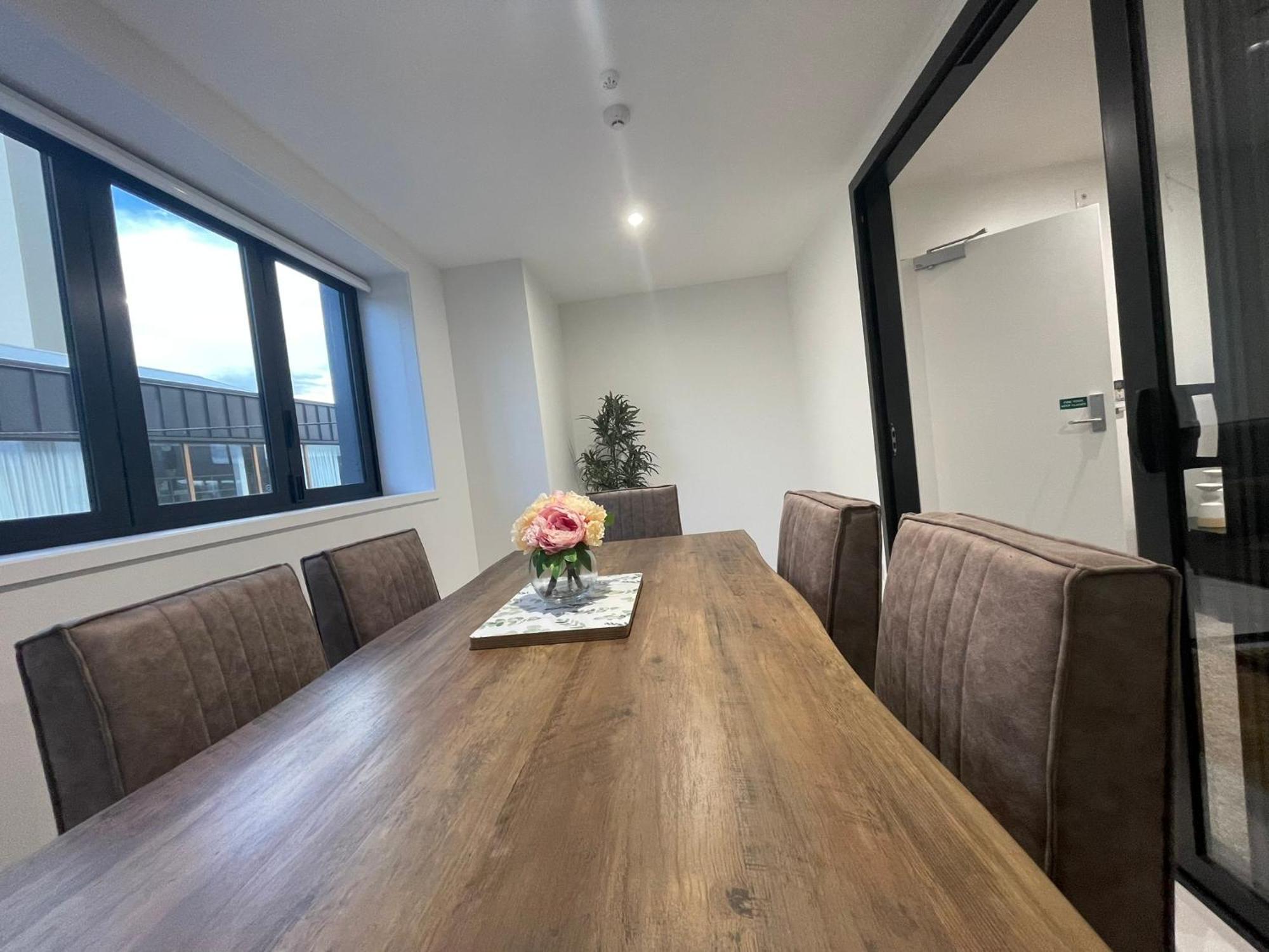 Luxury Cbd 2 Bed Near Riverside Market Free Parking! Christchurch Exteriör bild